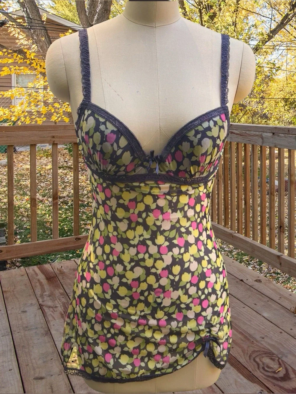 Blush Lingerie NWOT Floral Mesh Underwire Chemise & Thong Set Small